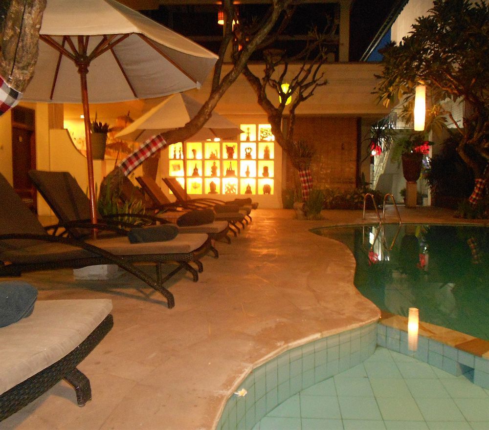 Capital O 93809 Wida Hotel Legian Exteriér fotografie
