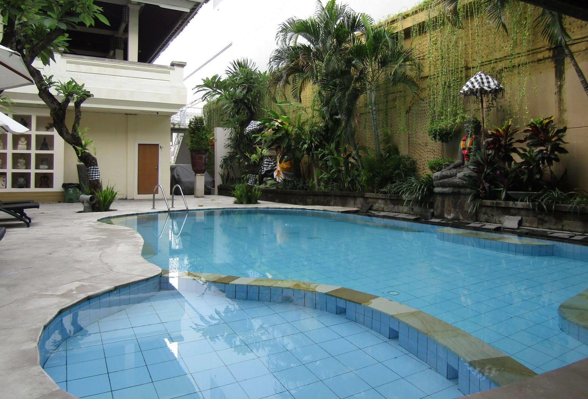 Capital O 93809 Wida Hotel Legian Exteriér fotografie